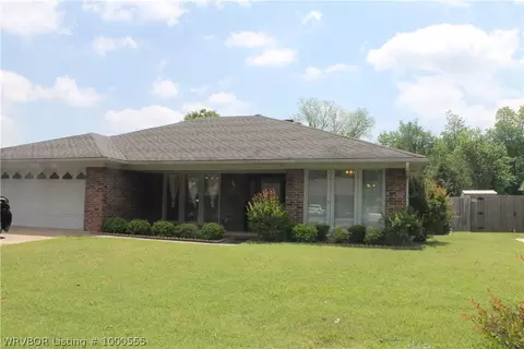 8613 Harvard Dr, Fort Smith, AR 72908 photo 1