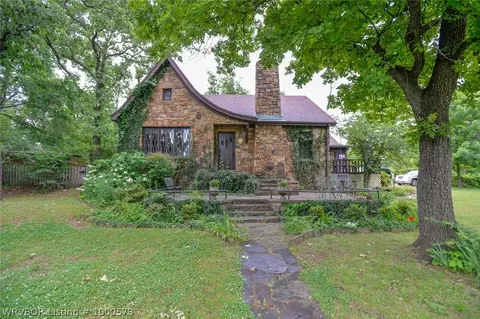 2300 S 25 St, Fort Smith, AR 72901 photo 1