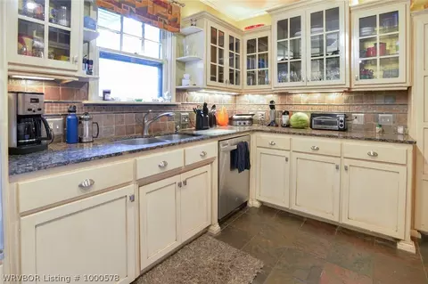 2300 S 25 St, Fort Smith, AR 72901 photo 9
