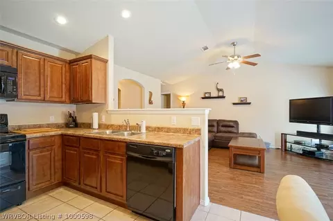 7720 Parkview Dr, Fort Smith, AR 72916 photo 4