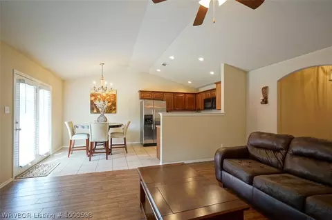 7720 Parkview Dr, Fort Smith, AR 72916 photo 3