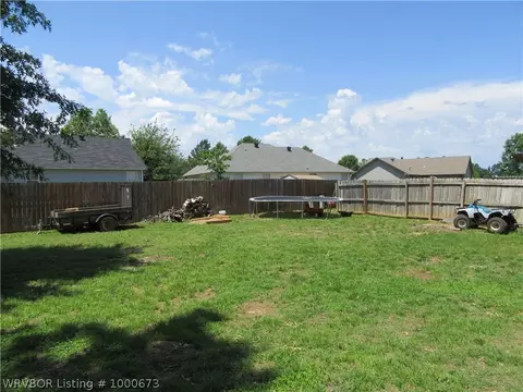 145 Locust Dr, Greenwood, AR 72936 photo 16