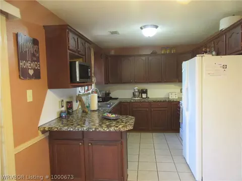 145 Locust Dr, Greenwood, AR 72936 photo 6