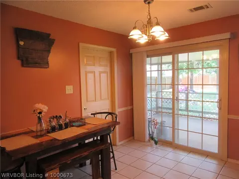 145 Locust Dr, Greenwood, AR 72936 photo 9