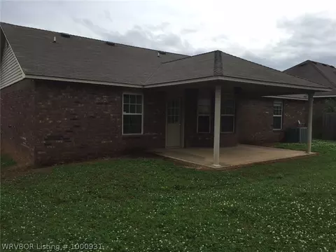 304 Apple Valley Dr, Fort Smith, AR 72908 photo 2