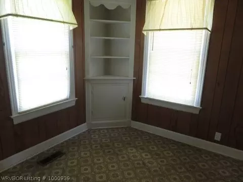 2504 Walnut St, Paris, AR 72855 photo 16