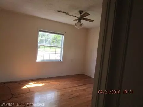 901 43rd St, Fort Smith, AR 72903 photo 9