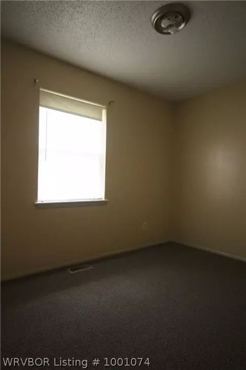 1100 D St, Barling, AR 72923 photo 8
