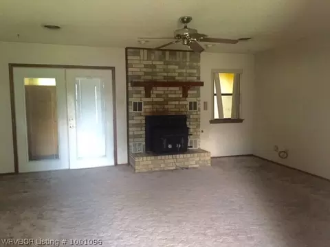8509 Harvard Dr, Fort Smith, AR 72908 photo 2