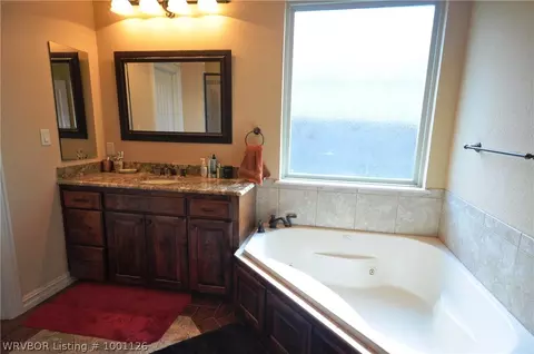 8812 Lakeside Way, Fort Smith, AR 72903 photo 12