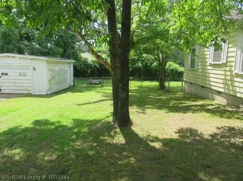 413 39th St, Fort Smith, AR 72903 photo 3