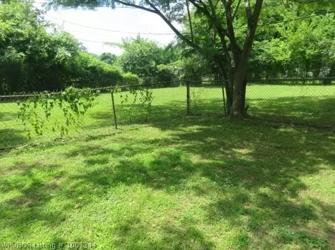 413 39th St, Fort Smith, AR 72903 photo 5