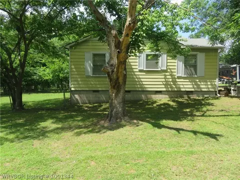 413 39th St, Fort Smith, AR 72903 photo 4