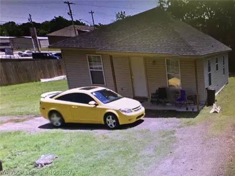 802 14th St, Barling, AR 72923 photo 1