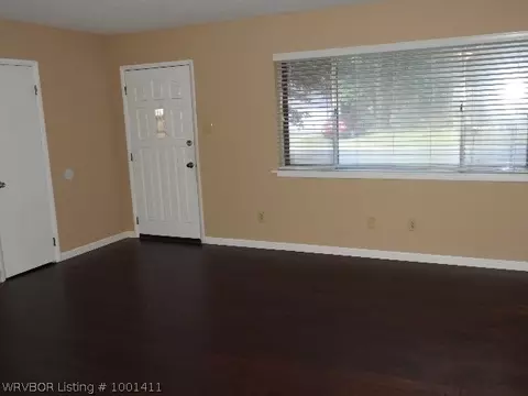 217 Cornell Ave, Fort Smith, AR 72908 photo 3
