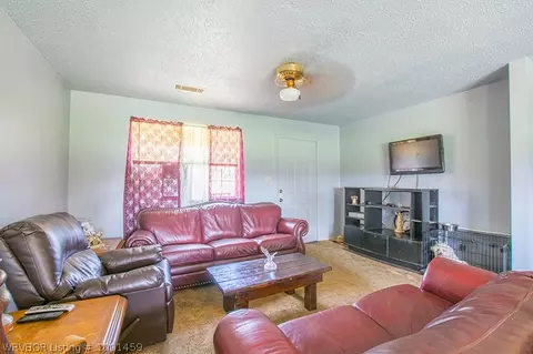 8909 N Highway 252, Lavaca, AR 72941 photo 5