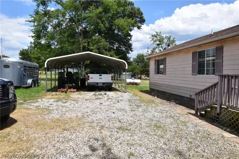8909 N Highway 252, Lavaca, AR 72941 photo 3