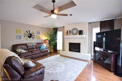 5613 Sky Park Ln, Fort Smith, AR 72903 photo 2
