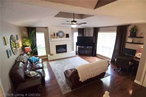 5613 Sky Park Ln, Fort Smith, AR 72903 photo 3