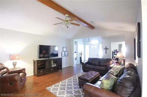 709 Tiffany Dr, Lavaca, AR 72941 photo 3