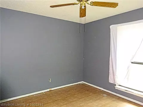 1505 M Cir, Barling, AR 72923 photo 7