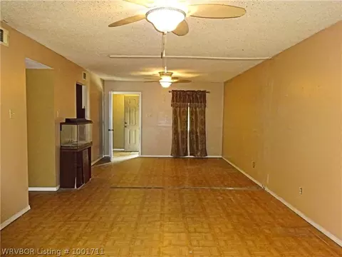 1505 M Cir, Barling, AR 72923 photo 4