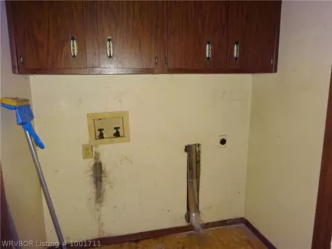 1505 M Cir, Barling, AR 72923 photo 11