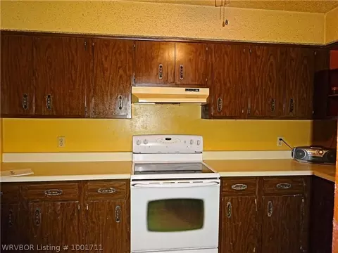 1505 M Cir, Barling, AR 72923 photo 6
