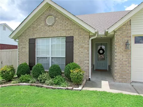 608 Torrington Way, Fort Smith, AR 72908 photo 2
