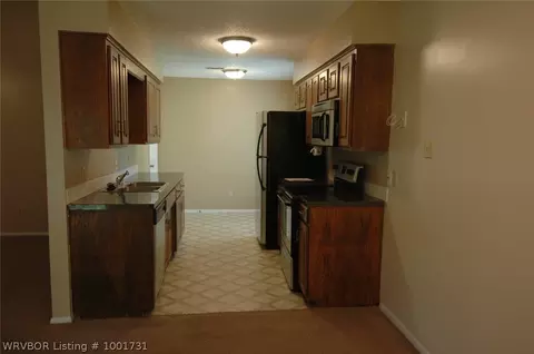 3124 Edinburgh Dr, Fort Smith, AR 72908 photo 6