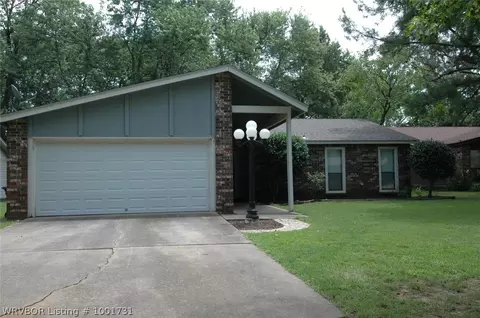 3124 Edinburgh Dr, Fort Smith, AR 72908 photo 2