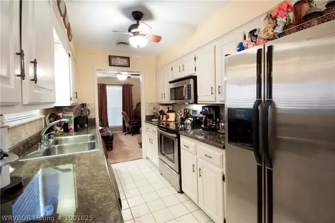 2601 Roxbury Ln, Fort Smith, AR 72908 photo 3