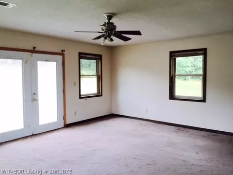 316 Hatfield Ln, Altus, AR 72821 photo 10