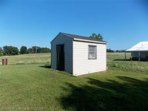 37977 Lassiter Rd, Howe, OK 74940 photo 14
