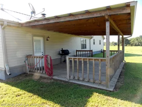 37977 Lassiter Rd, Howe, OK 74940 photo 15