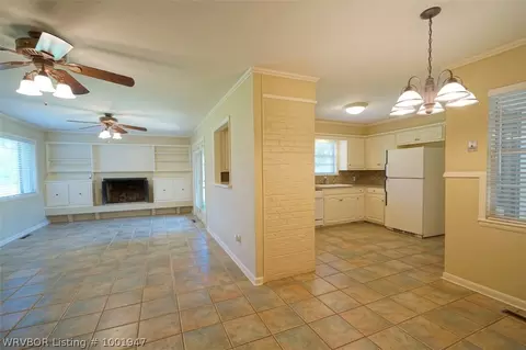 1217 S 37th St, Fort Smith, AR 72903 photo 8