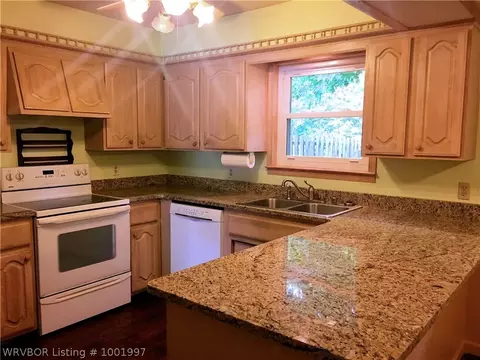 3213 S 64th St, Fort Smith, AR 72903 photo 5