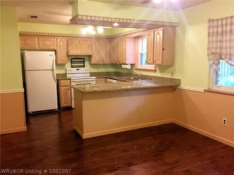 3213 S 64th St, Fort Smith, AR 72903 photo 4