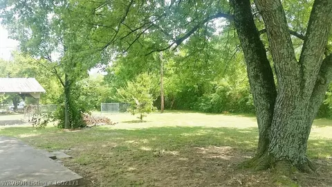 319 Blake Dr, Mena, AR 71953 photo 11