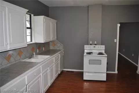 1518 Bluff Ave, Fort Smith, AR 72901 photo 15
