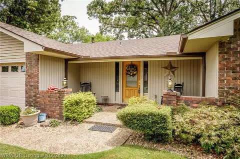 9009 Kiltartan Dr, Fort Smith, AR 72908 photo 2