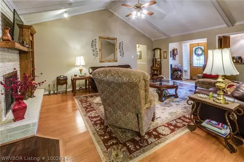 9009 Kiltartan Dr, Fort Smith, AR 72908 photo 6
