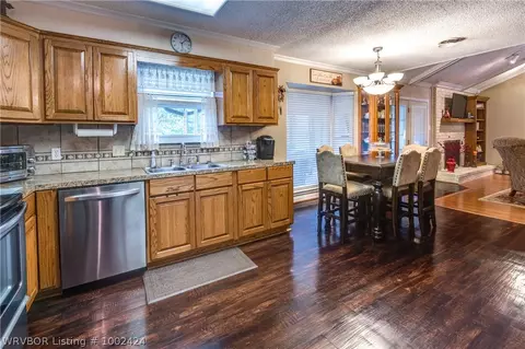 9009 Kiltartan Dr, Fort Smith, AR 72908 photo 9