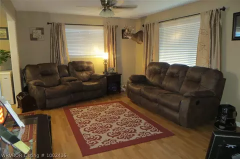 306 Main St, Dyer, AR 72935 photo 3