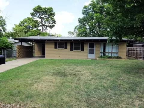 1823 Utica Pl, Fort Smith, AR 72901 photo 2