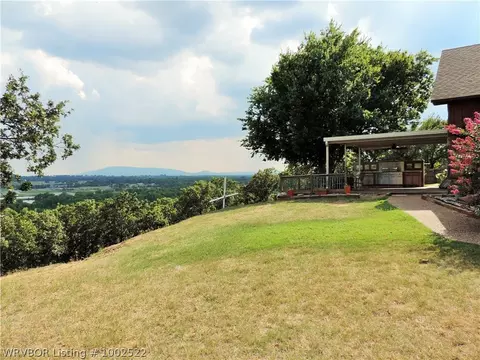 712 Monte Dr, Spiro, OK 74959 photo 4