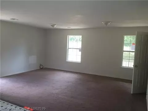 912 6th Ave, Bonanza, AR 72916 photo 5