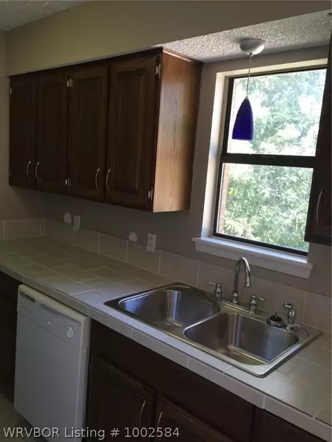 1306 N St, Barling, AR 72923 photo 7