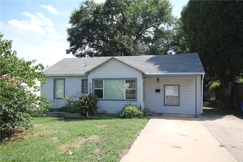 1808 Boston St, Fort Smith, AR 72901 photo 1