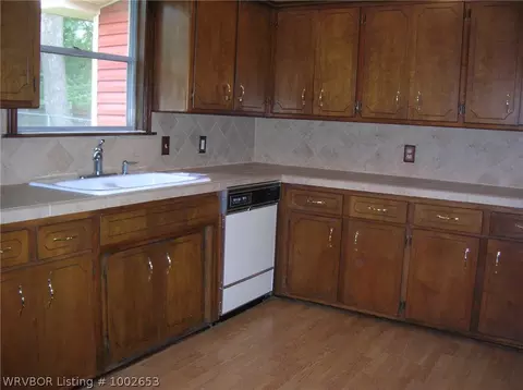 2101 N 55 Pl, Fort Smith, AR 72904 photo 3